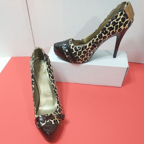 Qupid Women Size 10 leopard Print Stiletto High Heel Platform Pumps Shoes - Picture 1 of 11